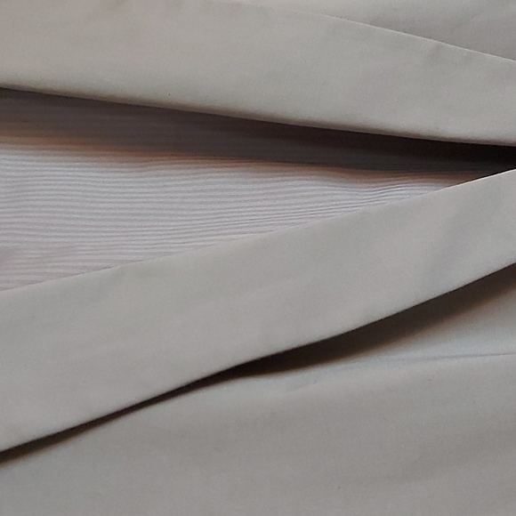 1 button beige blazer - Picture 2 of 4